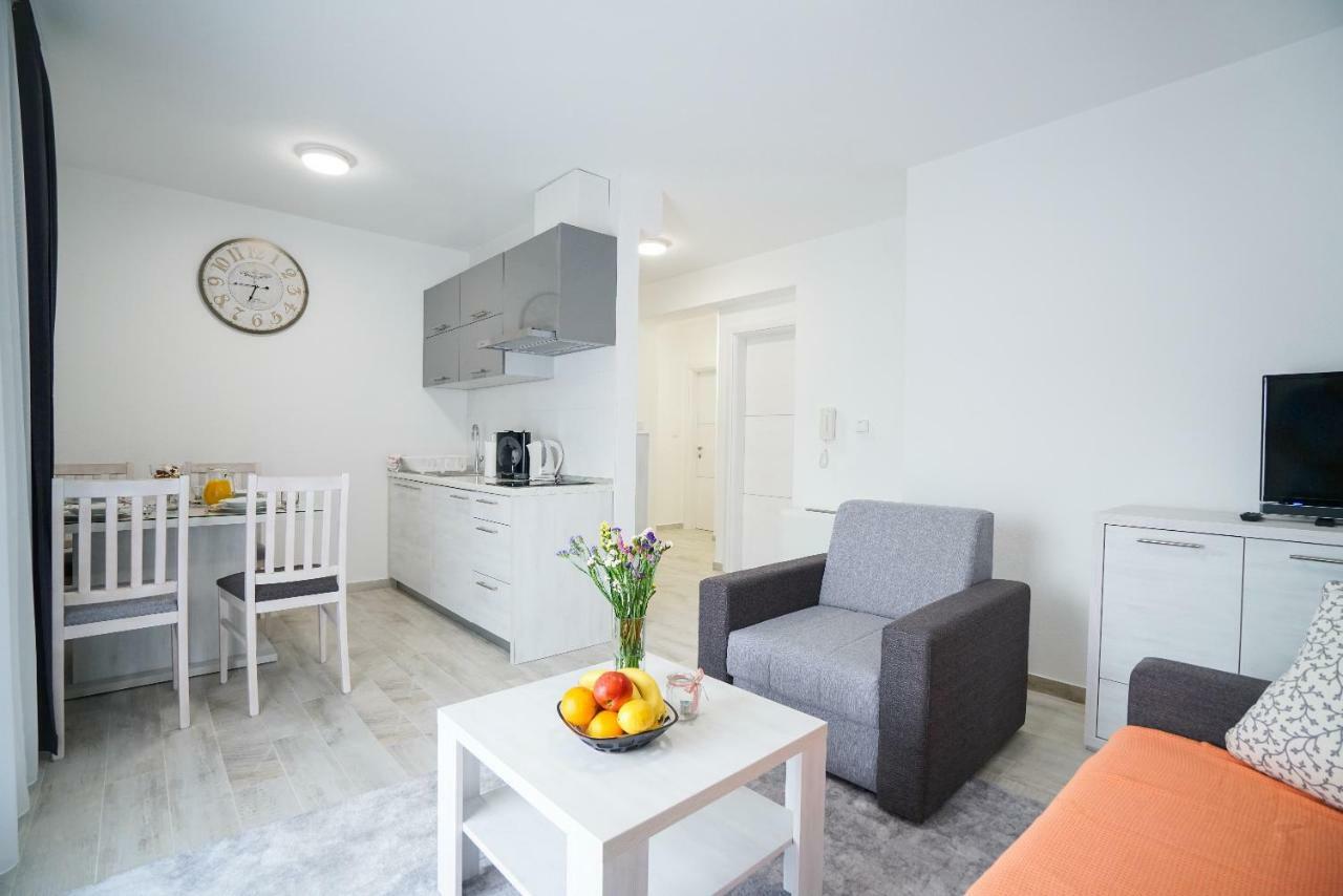 Apartmani Zupan Sukošan Eksteriør billede